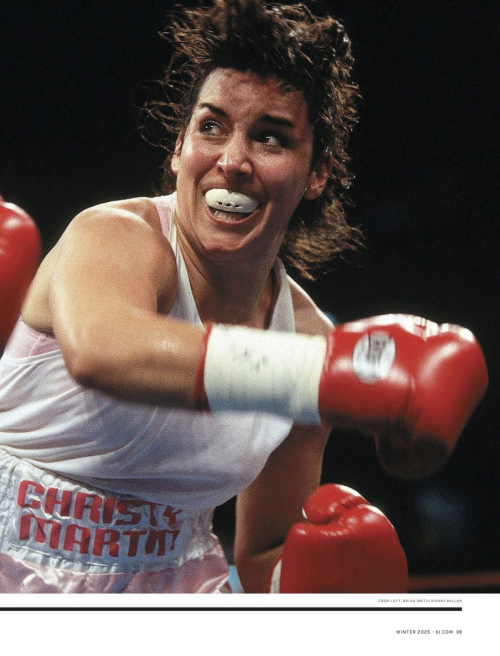 Sydney Sweeney Poses for Sports Illustrated, December 2025 3