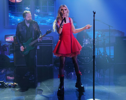 Taylor Momsen Appears on Jimmy Kimmel Live, December 2025 4