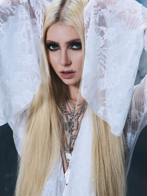 Taylor Momsen Featured in Tmrw Magazine, December 2025 5