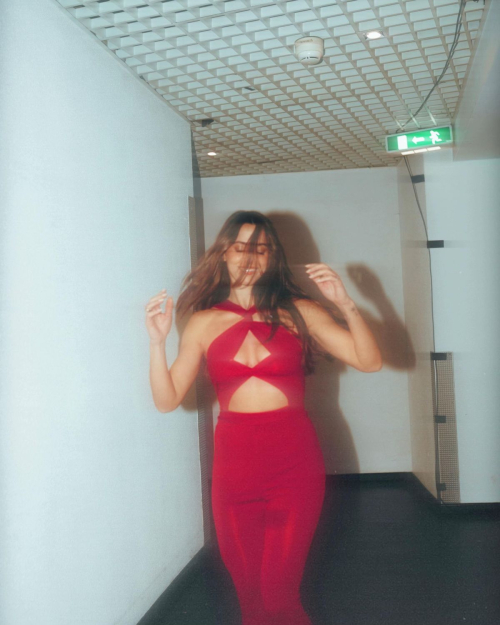 Vanessa Mai Latest Creative Photoshoot, November 2025 7