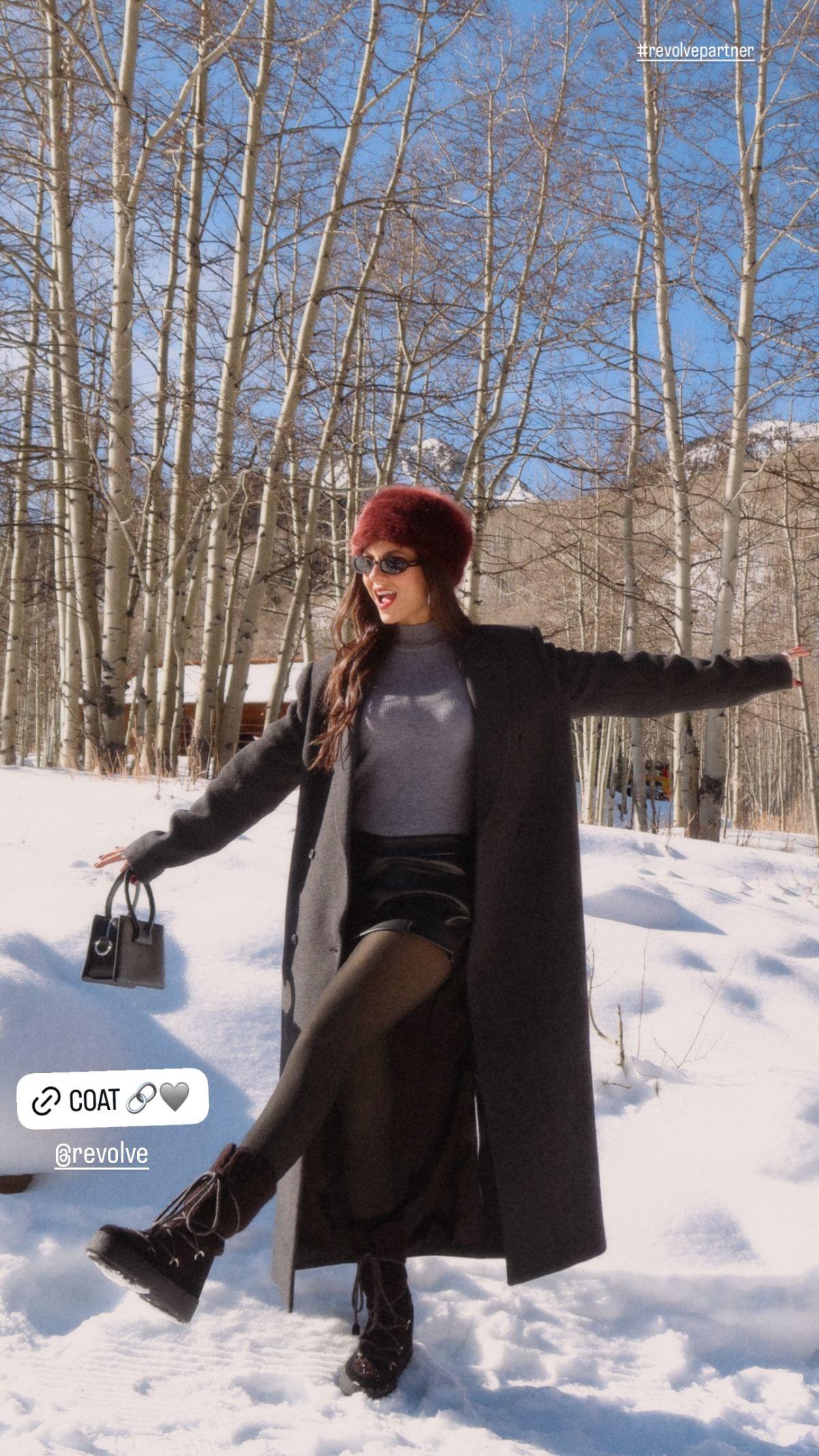 Victoria Justice Shares Fresh Instagram Photos, December 2025 2