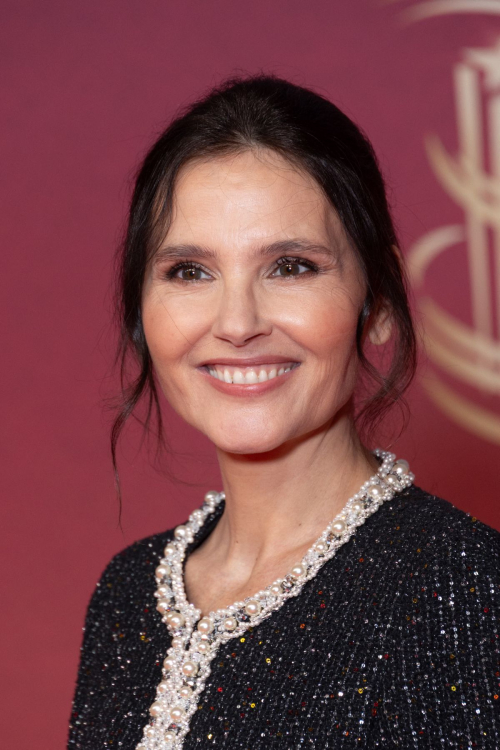 Virginie Ledoyen at Marrakech Film Festival Opening Ceremony, November 2025 5