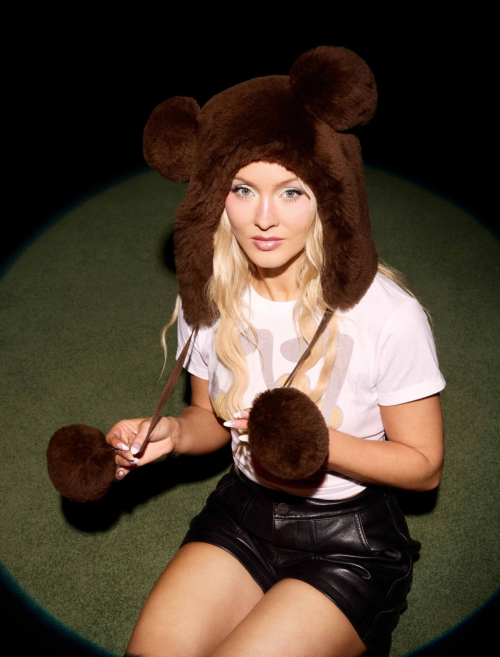 Zara Larsson Featured in Hunger Magazine Issue 37, December 2025 1