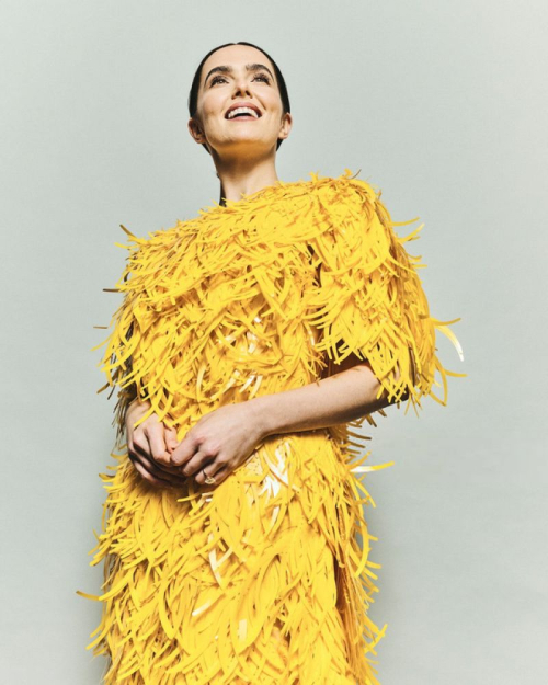 Zoey Deutch Gotham Awards Portrait Studio, December 2025 2