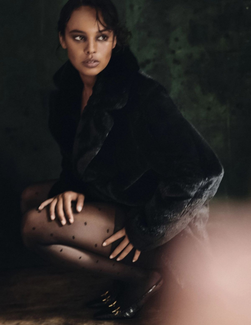 Alisha Boe for Vogue Singapore, September 2022 5