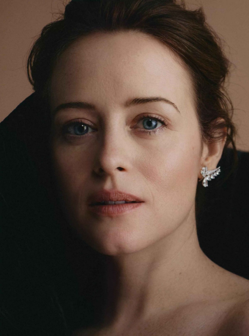 Claire Foy for Harper’s Bazaar UK, February 2026 6