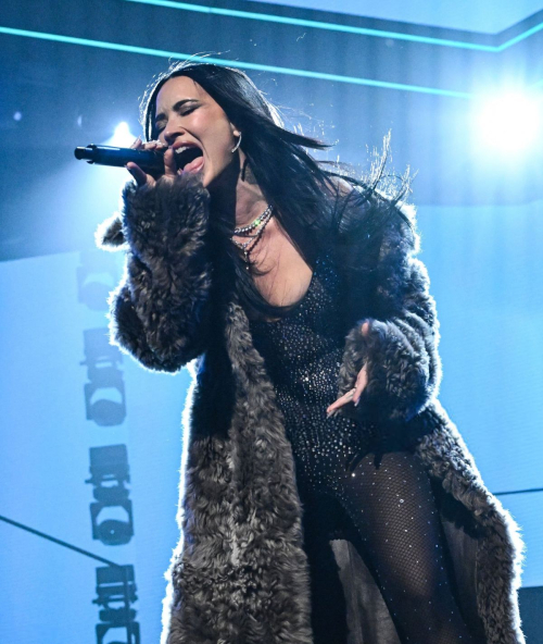 Demi Lovato Performs at New Year’s Rockin’ Eve, 2025 3