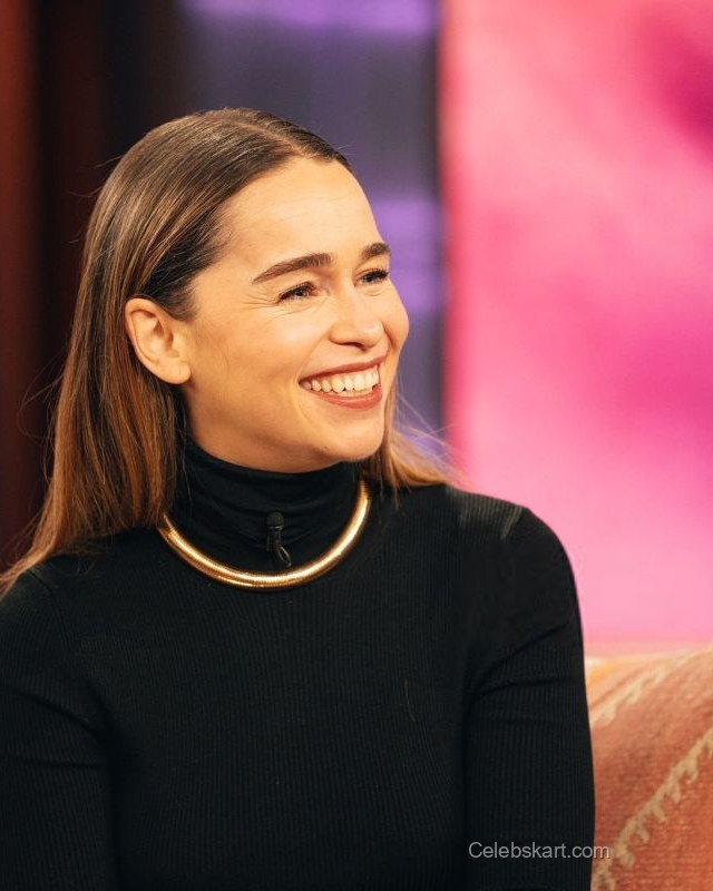 Emilia Clarke and Haley Lu Richardson on Kelly Clarkson Show, Jan 2026 5