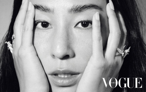 Greta Lee for Vogue Korea, January 2026 9