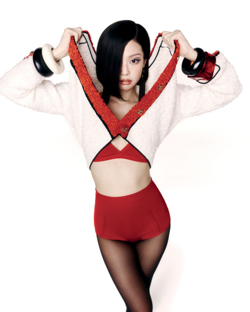 Jennie Kim for V Magazine Issue 158, December 2025 2