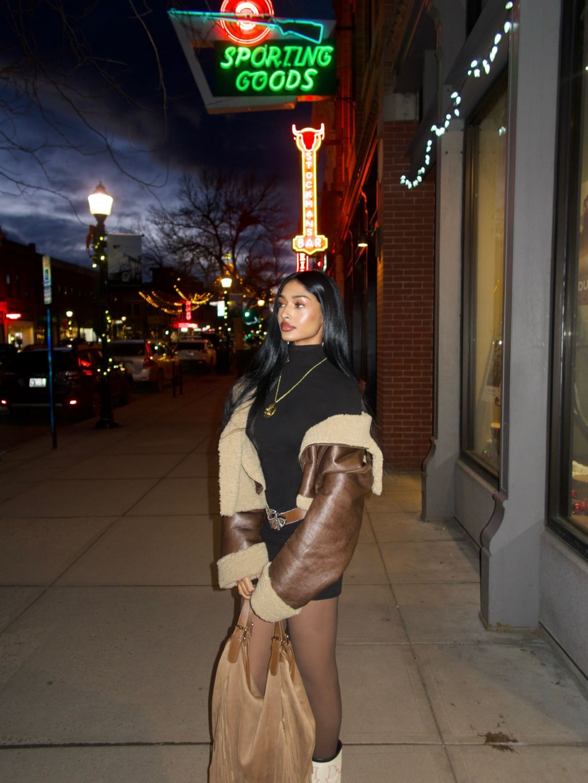 Kaaviya Sambasivam Instagram Photos, January 2025 11