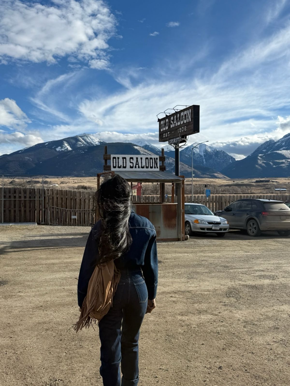 Kaaviya Sambasivam Instagram Photos, January 2025 9