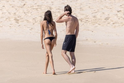 Kaia Gerber Bikini Photos at Cabo Beach, December 2025 1