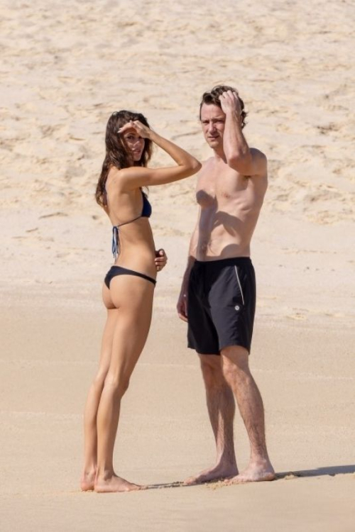 Kaia Gerber Bikini Photos at Cabo Beach, December 2025 2