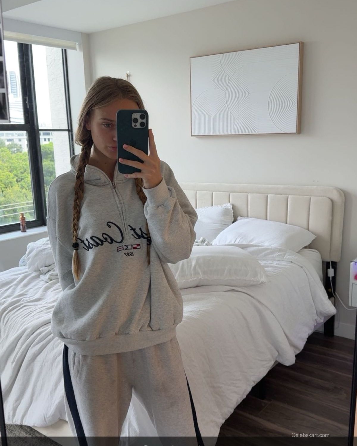 Kyla Dodds Instagram Photos, January 2026 28