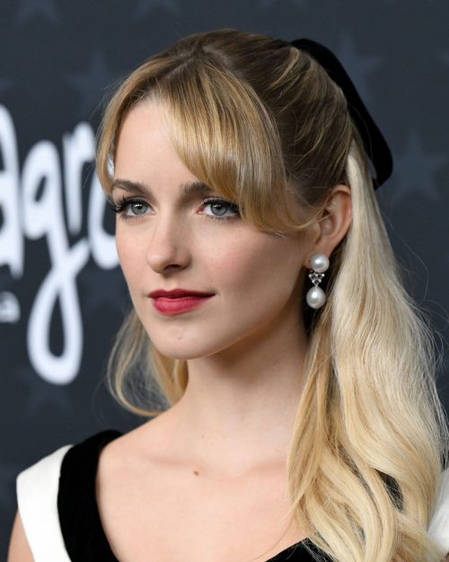 Mckenna Grace portrait at Critics Choice Awards 2026