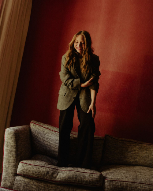 Mia Threapleton for The New York Times, May 2025 1