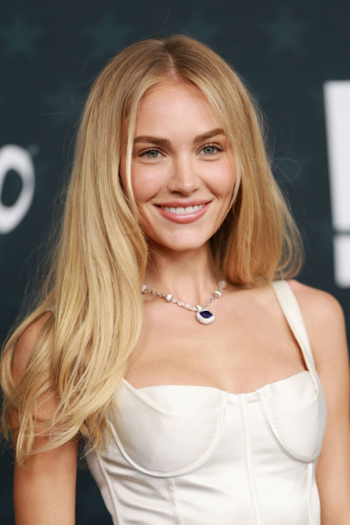 Michelle Randolph portrait at Critics Choice Awards Santa Monica