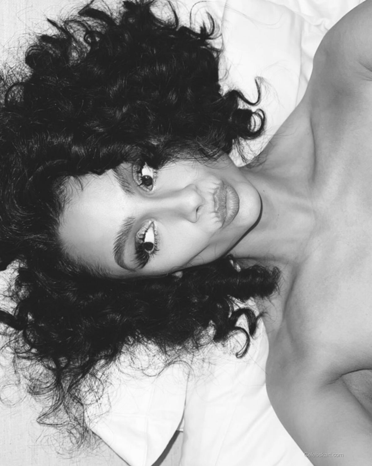 Nazanin Mandi Instagram Photos and Video, January 2026 3