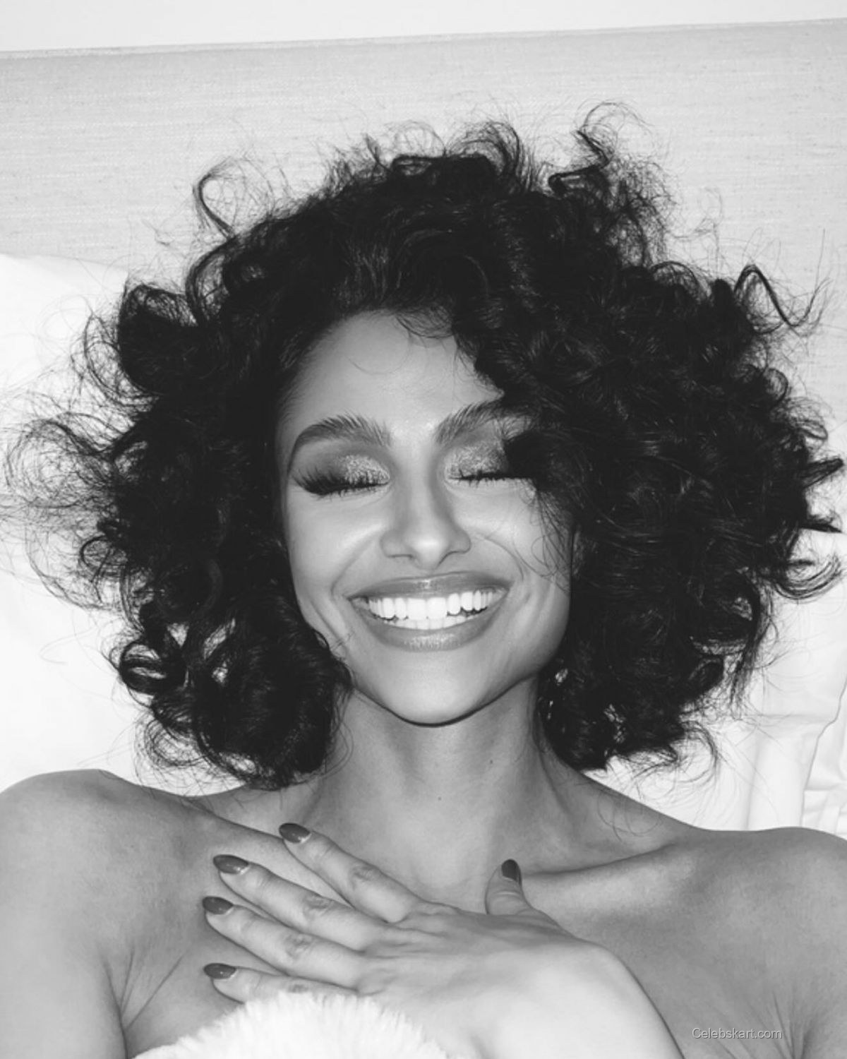 Nazanin Mandi Instagram Photos and Video, January 2026 5