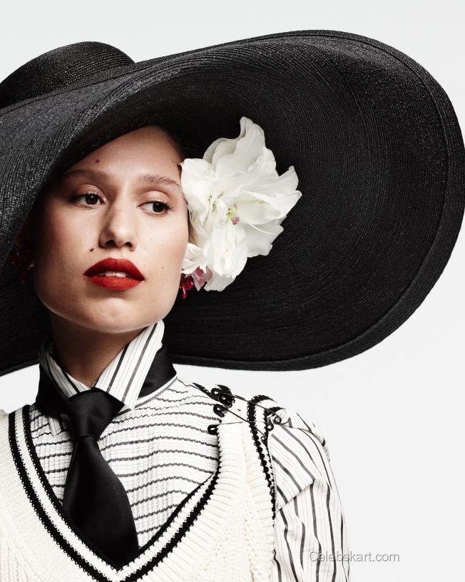 Raye for Elle US, February 2026 2