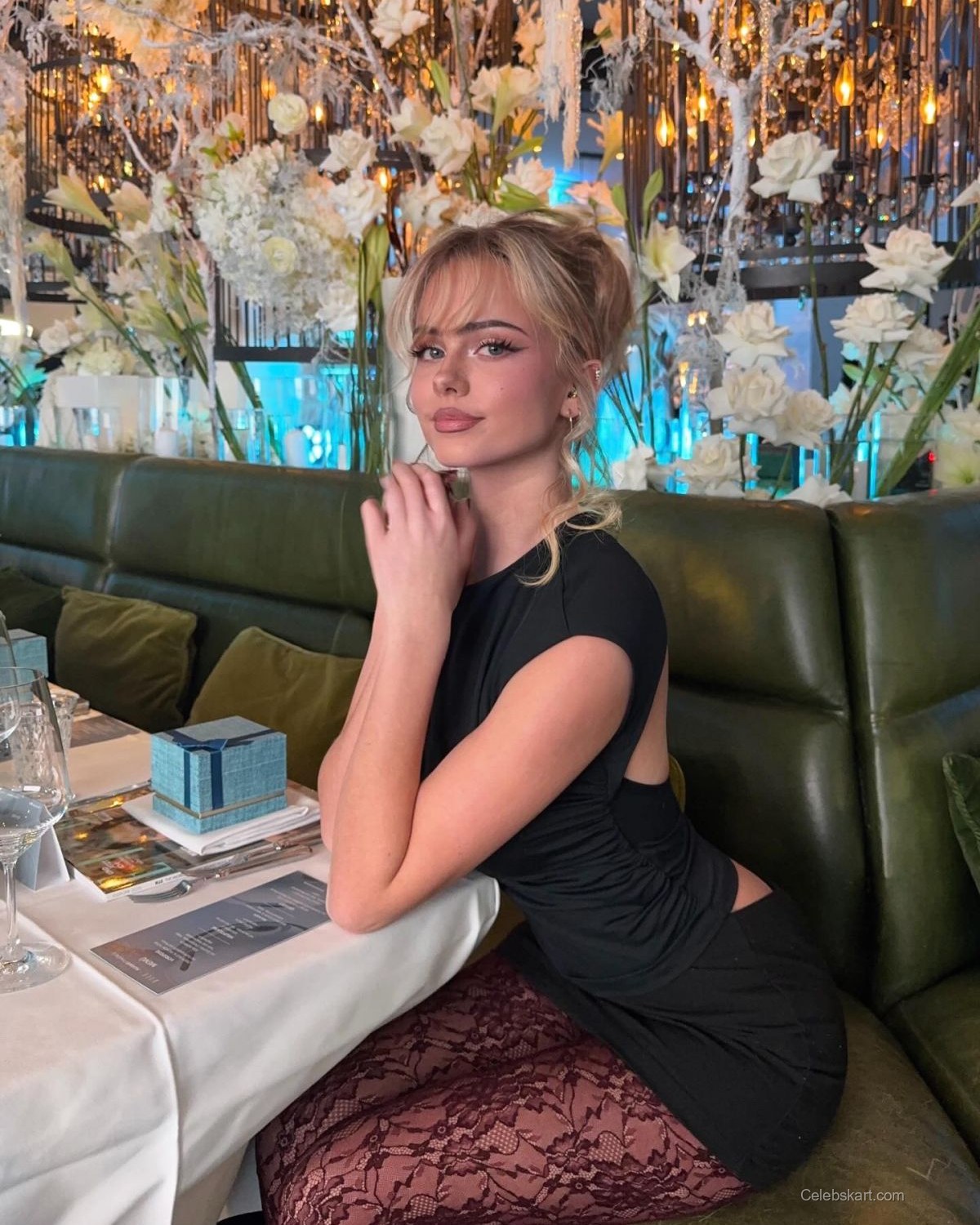 Sara Crumbleleg Instagram Photos, January 2026 2