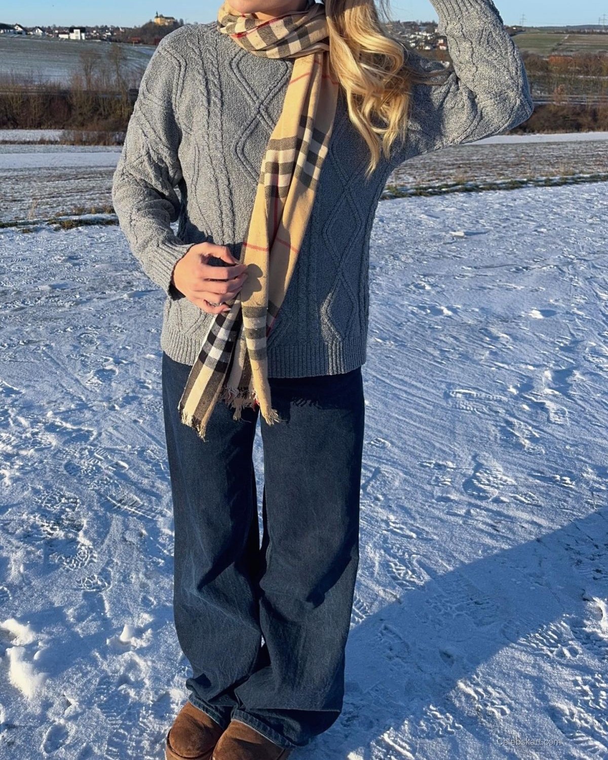 Sara Crumbleleg Instagram Photos Update, January 2026 3