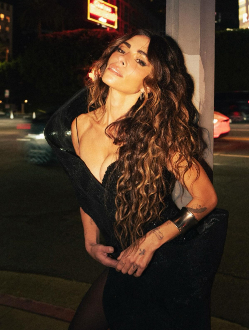 Sarah Shahi Instagram Photos, January 2026 6