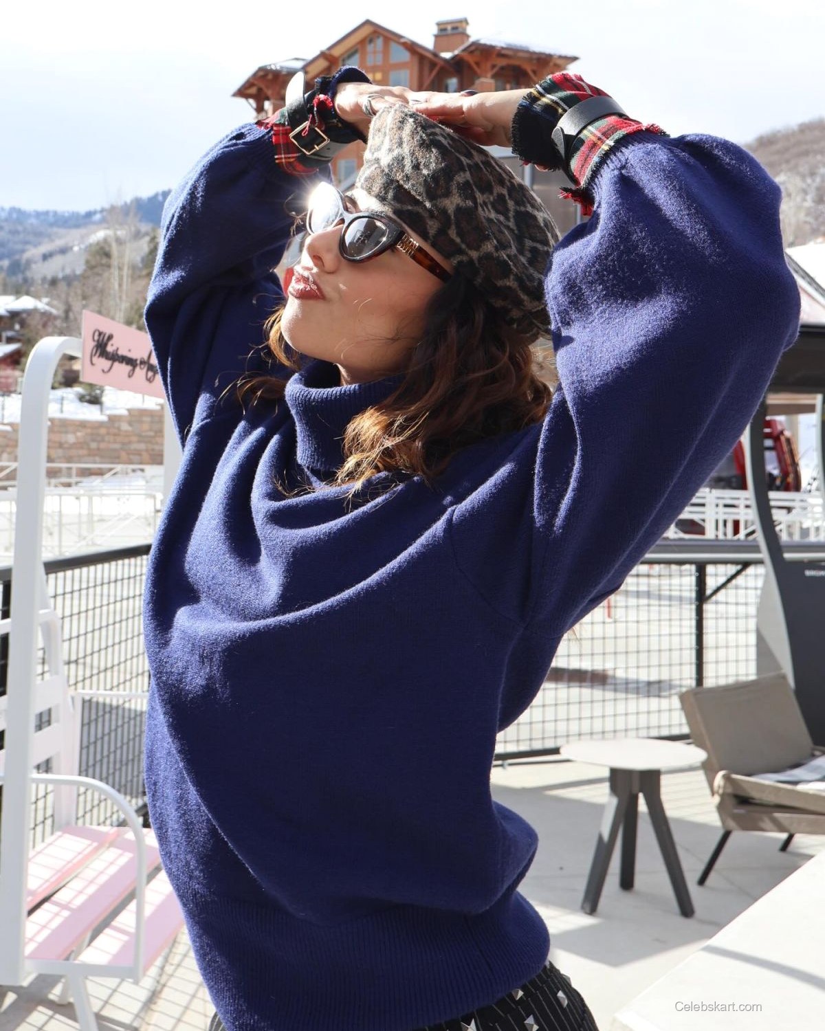 Xochitl Gomez for Hot Topic Campaign, January 2026 1