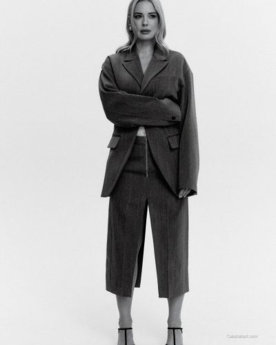 Alexandra Breckenridge turns heads in stylish look