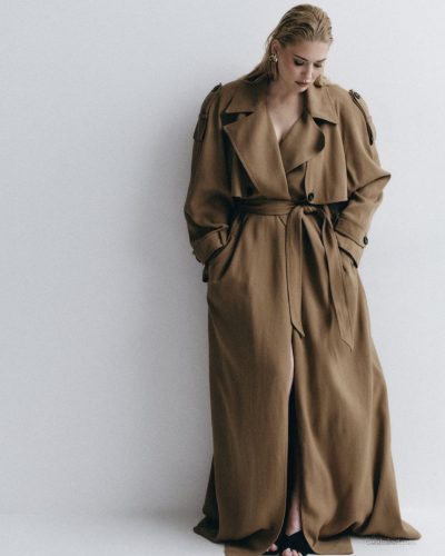 Alexandra Breckenridge showcases stylish look