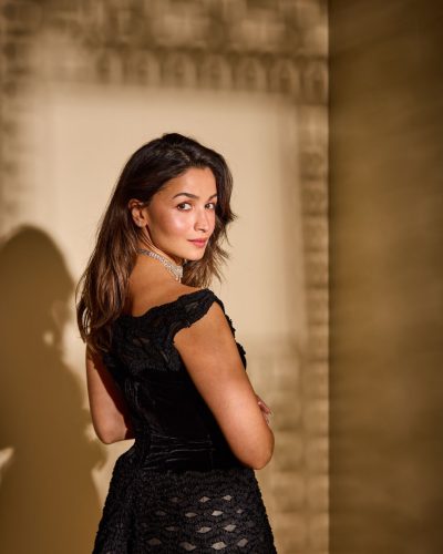 Alia Bhatt spotted in photoshoot look during film festival