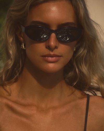 Allison Mason showcases stylish look