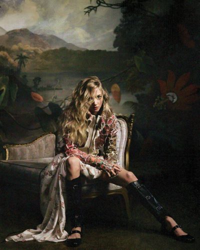 Amanda Seyfried turns heads in stylish look