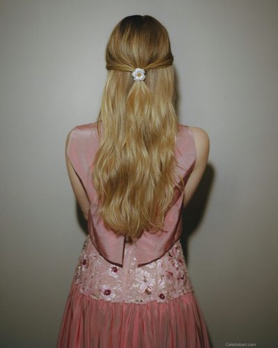 Anna Bryshnikov turns heads in magazine look