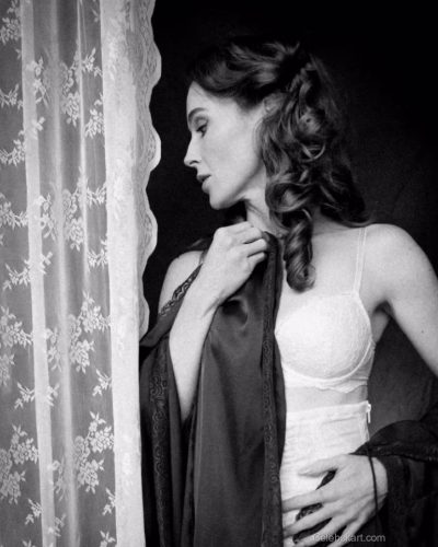 Bridget Regan stuns in stylish look at appearance 2026