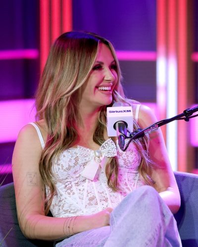 Carly Pearce spotted in stylish look during appearance