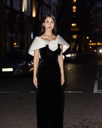 Caylee Cowan showcases stylish look