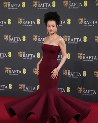 Chase Infiniti looks stunning in stylish look