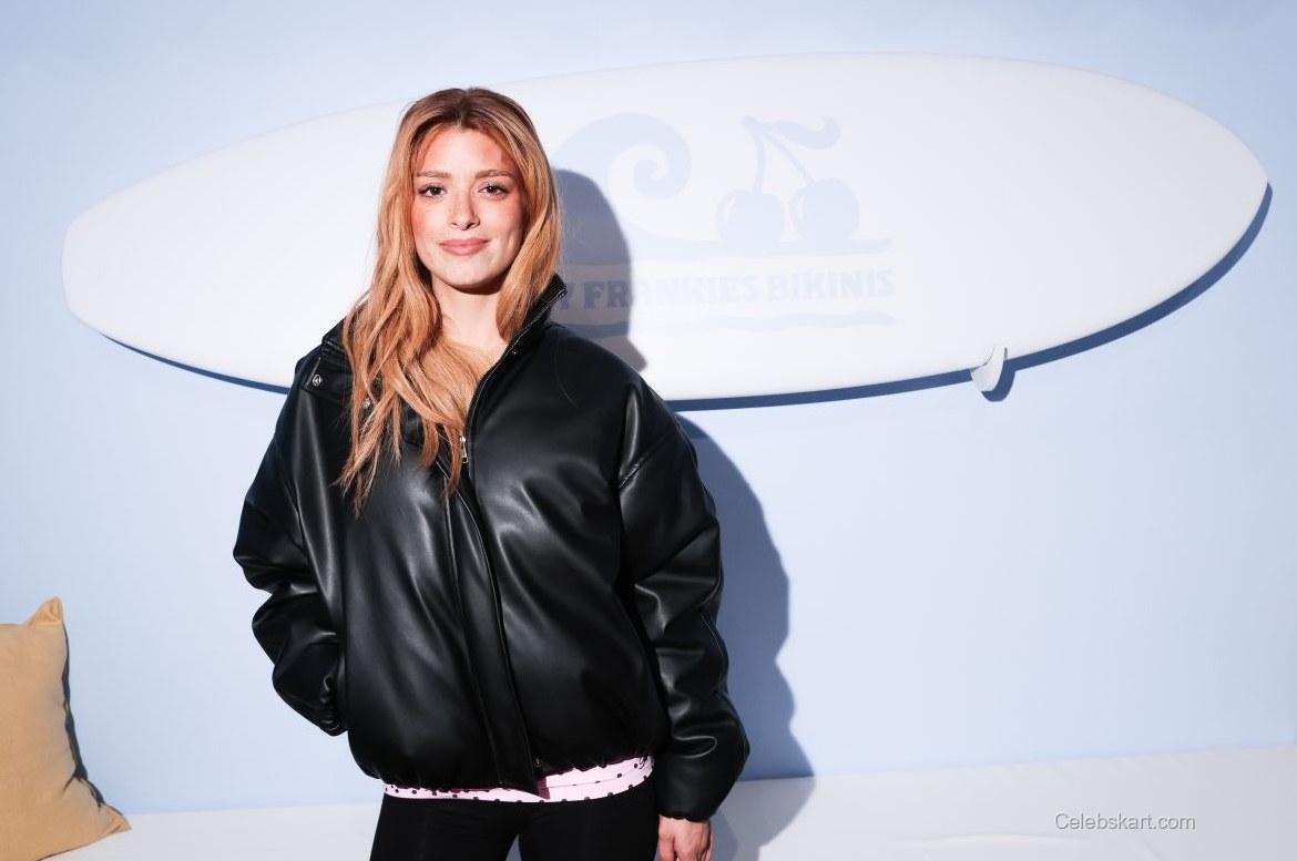 Dixie D’Amelio at Frankies Bikinis LA, February 2026 4