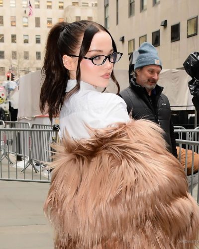 Dove Cameron turns heads in stylish look