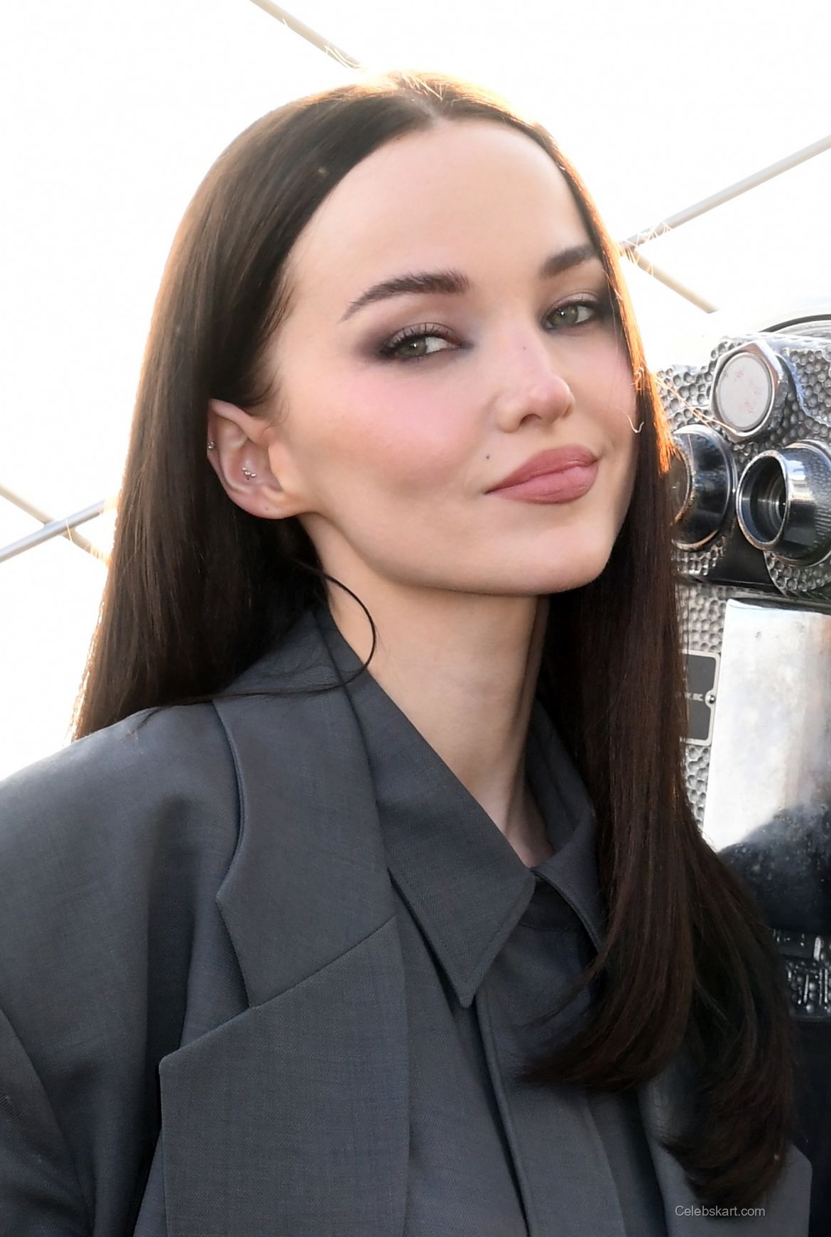 Dove Cameron Cast Visit Empire State Building February 2026 8
