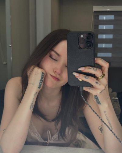 Dove Cameron stuns in stylish look at Instagram post 2026