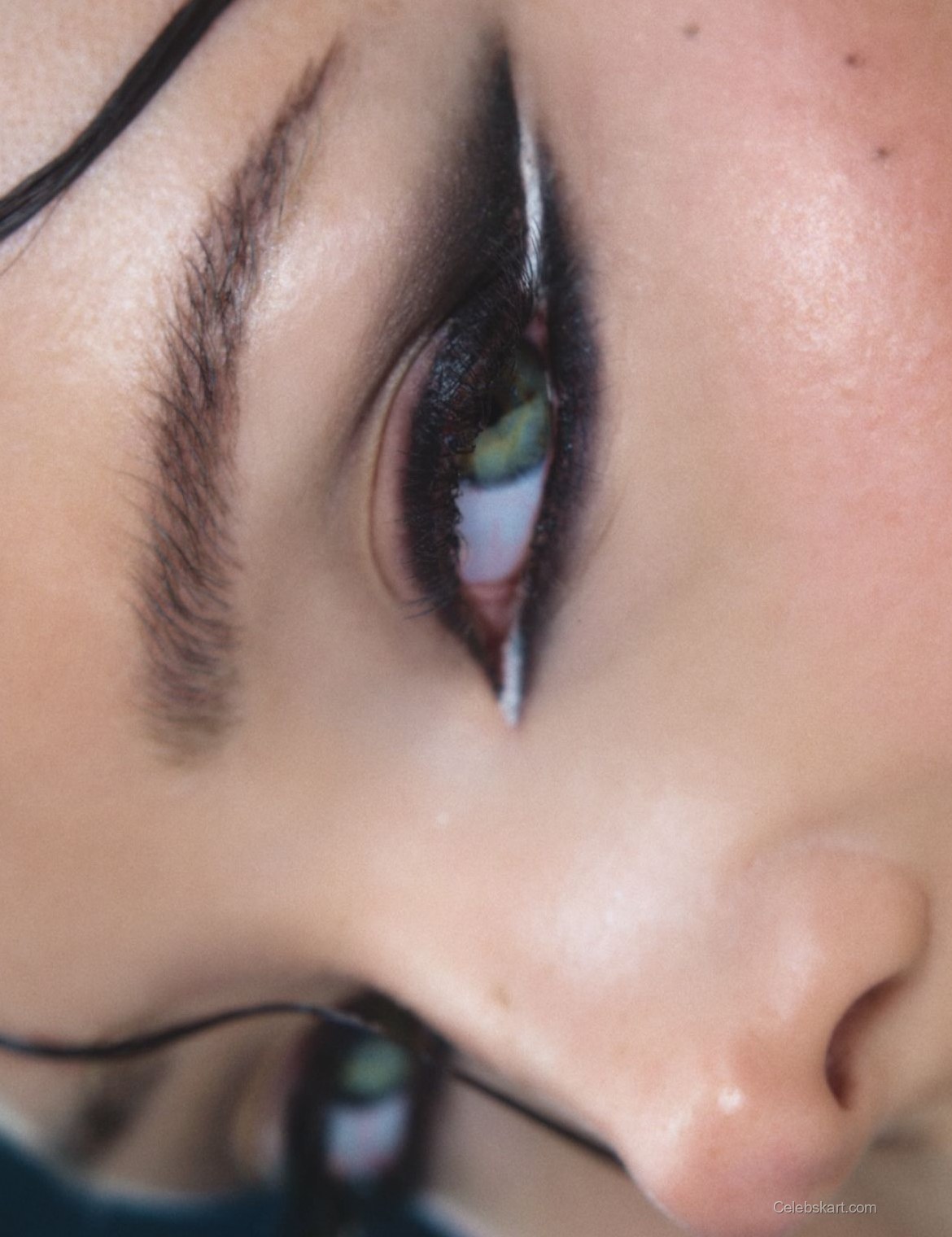 Dove Cameron Urban Decay Campaign, January 2026 5