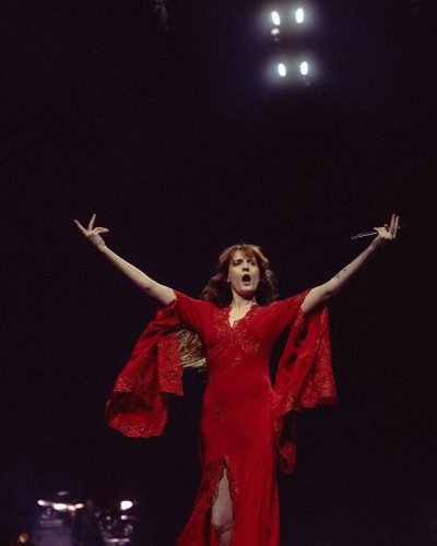 Florence Welch Performs at O2 Arena London February 2026 4