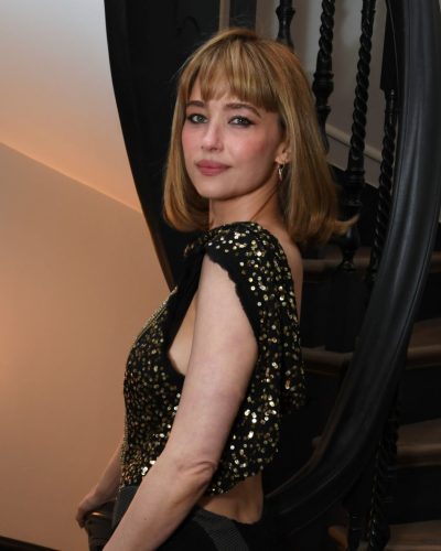 Haley Bennett turns heads in stylish look