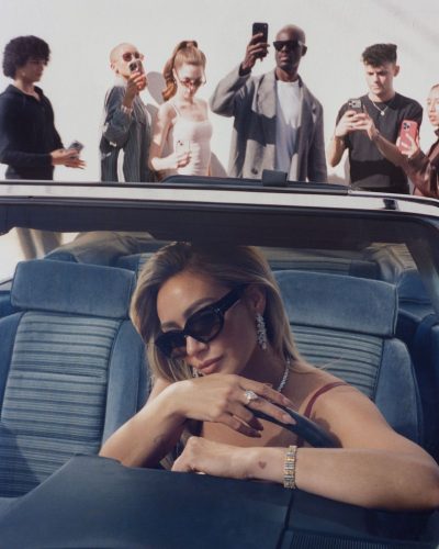 Hilary Duff turns heads in stylish look