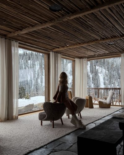 Ilona Arsentieva showcases stylish look