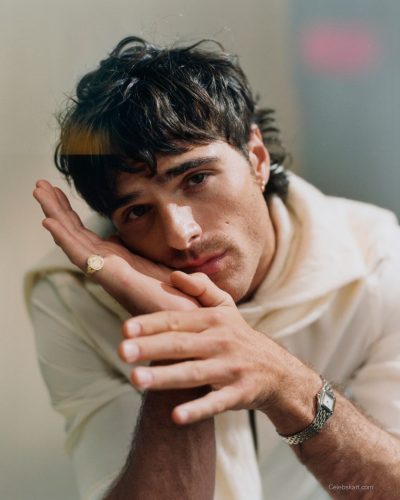 Jacob Elordi stuns in stylish look at appearance 2026