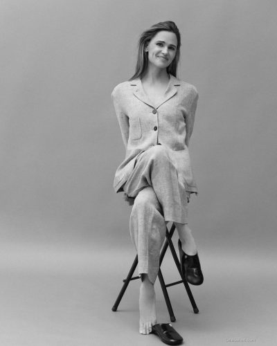 Jennifer Garner showcases magazine look